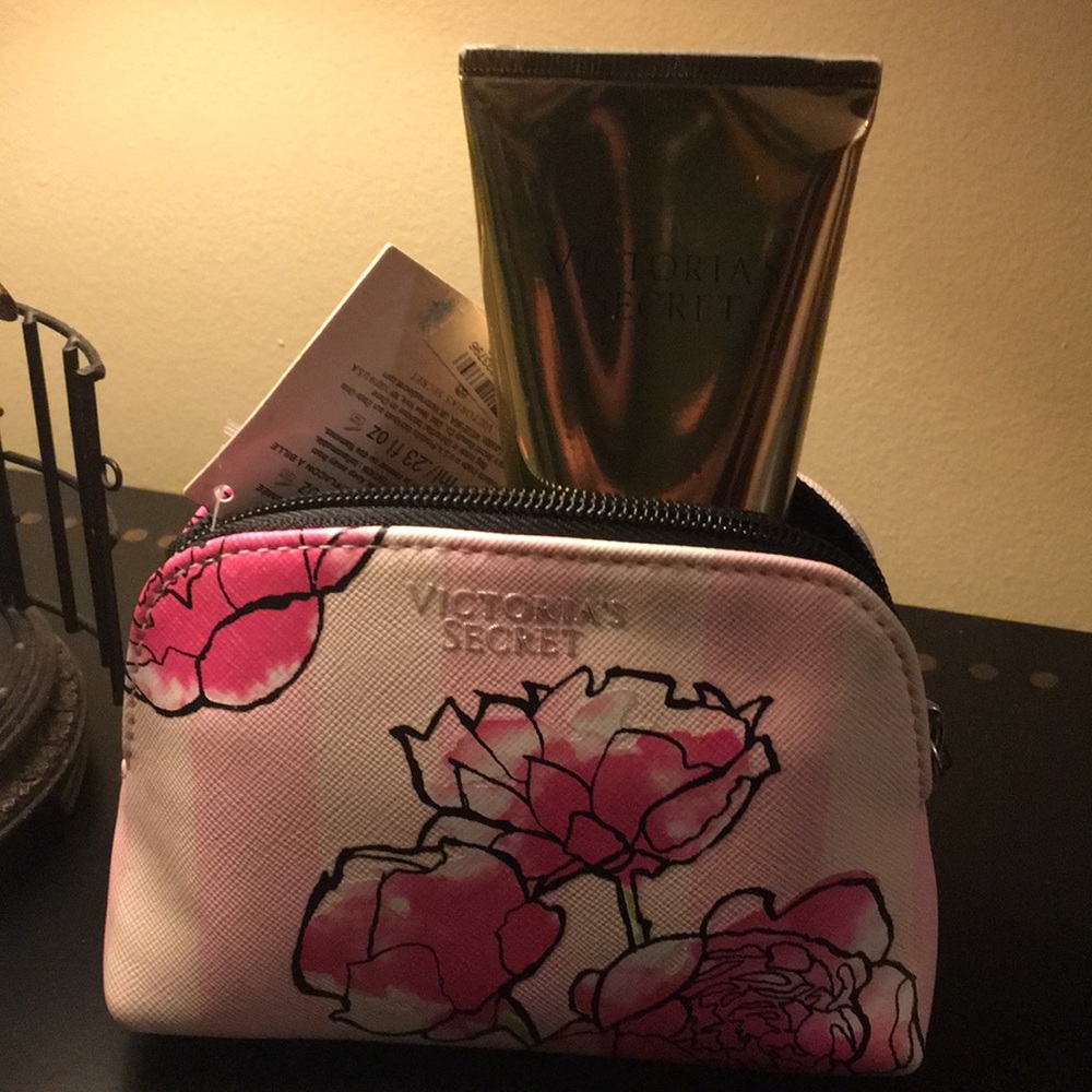 Victoria's Secret lotion and pouch set
